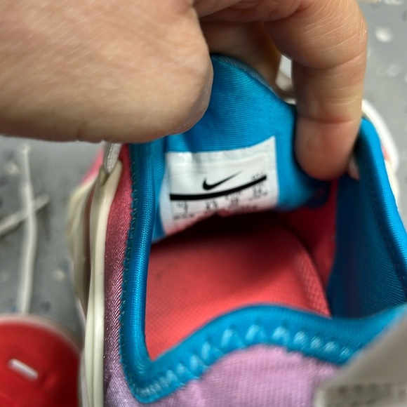 Nike Air Vapor max Sneakers deferent callers available size 7 women . - Picture 14 of 14